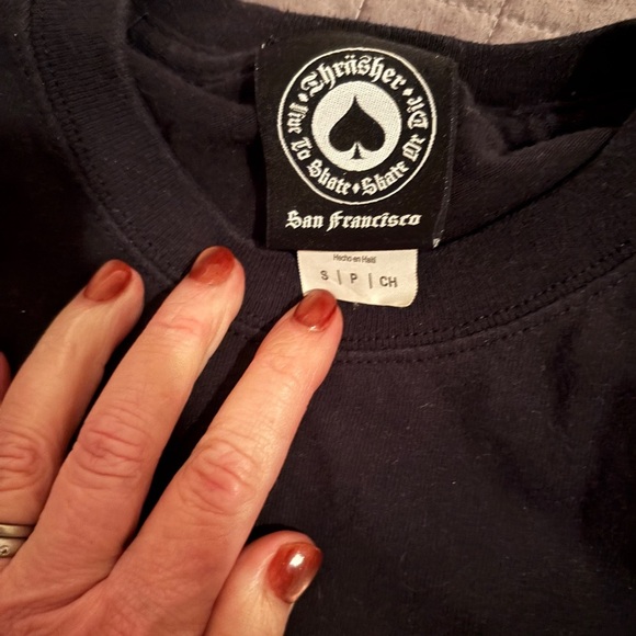 Vintage y2k Thrasher Black and White Comic Graphic Tee size small - Picture 3 of 5